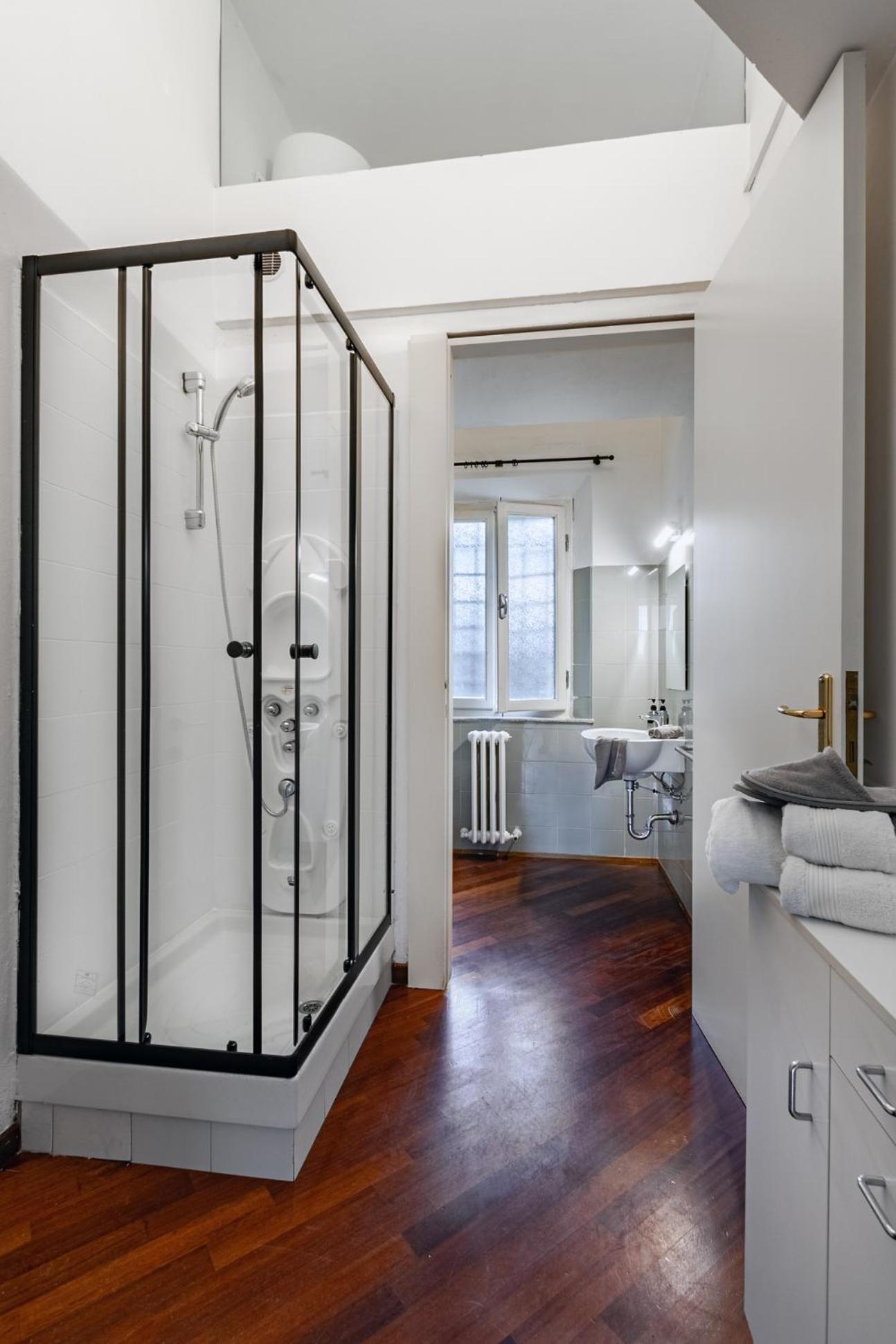 Luxury House At The Tower Appartement